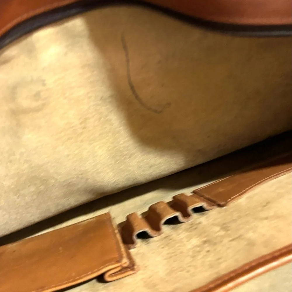 Vintage unisex Brown distressed Leather briefcase work travel Bag